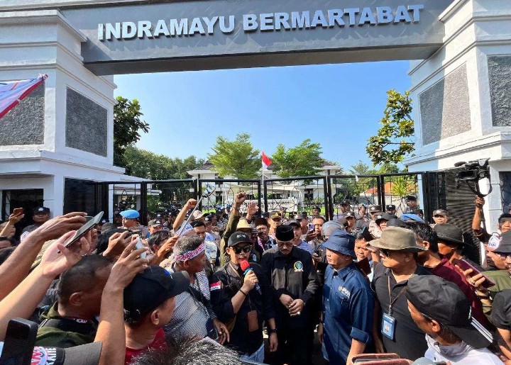 Seluruh Jurnalis Di Indramayu Menggelar Aksi Tolak RUU Penyiaran