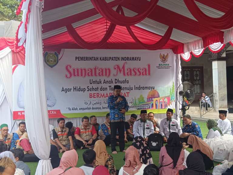 Pemda Indramayu Serta Baznas Adakan Khitanan Massal, Berikan Santunan ke Anak Yatim dan Difabel