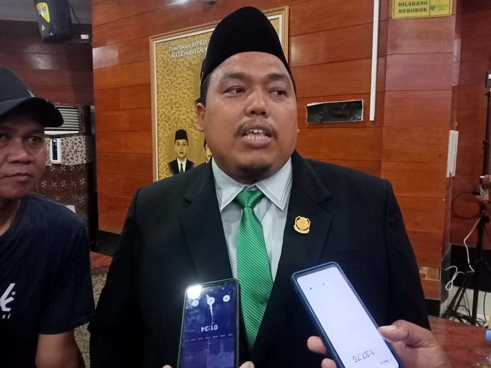 Relawan dan Sahabat: Selamat Atas di lantiknya Kiki Arindi Menjadi Dewan