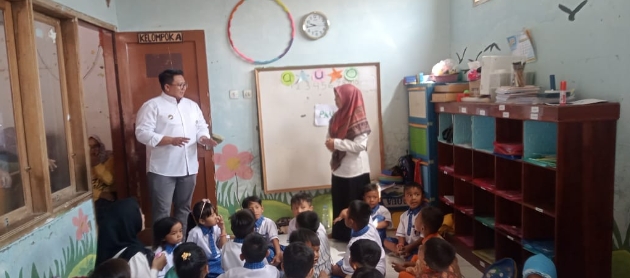 Monitoring Pelaksanaan Kampanye Stop Bullying, Camat Terisi Kunjungi Sekolah di Desa Jatimulya