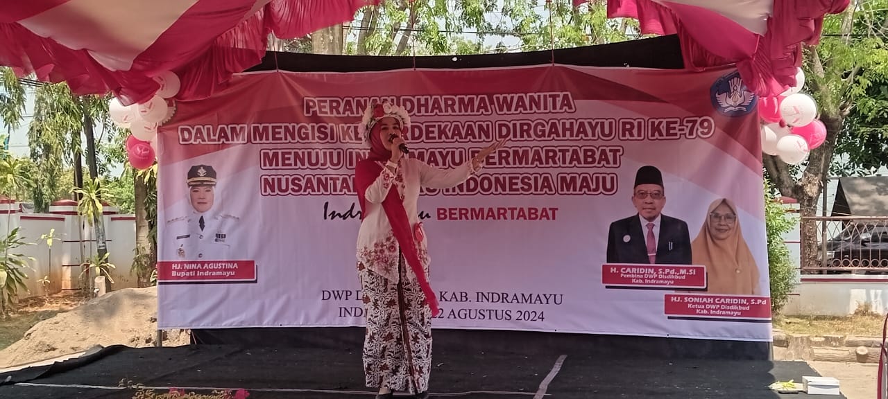 Disdik Meriahkan HUT RI Ke-79, Bersama DWP se-Indramayu