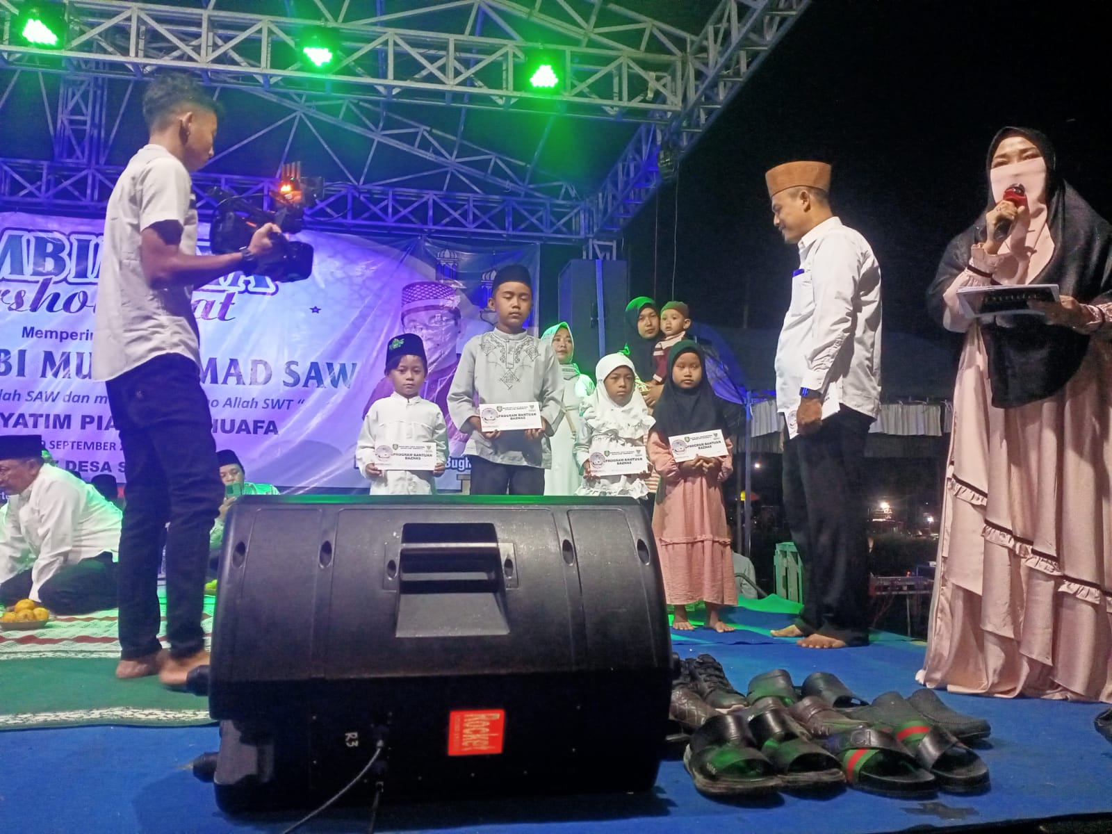 Panitia Akbar Sukses Adakan Sambimaya Bersholawat dan Santuni Ratusan Yatim Piatu dan Dhuafa