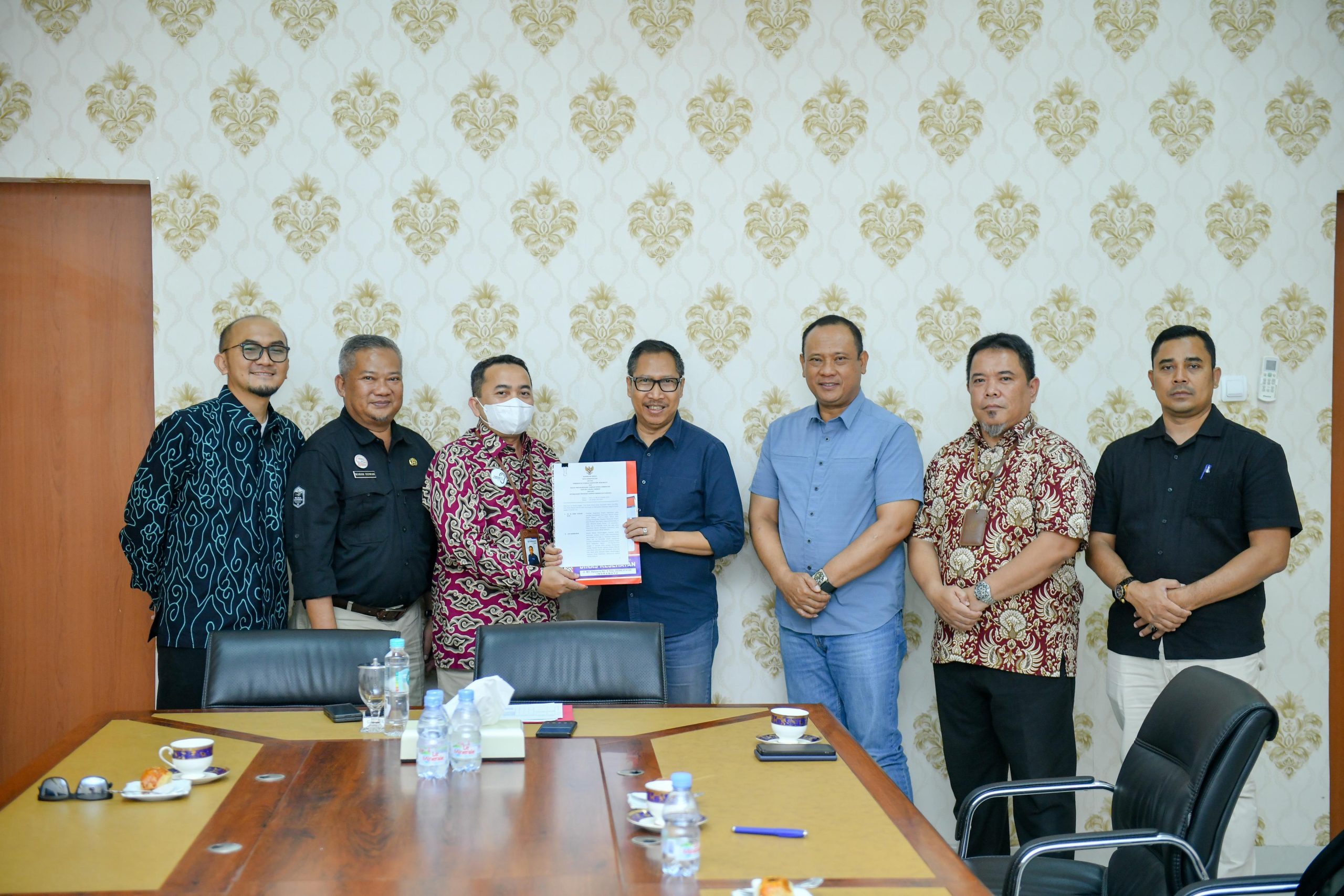 UHC Indramayu Adakan Program Pengobatan Cukup Dengan NIK KK dan KTP