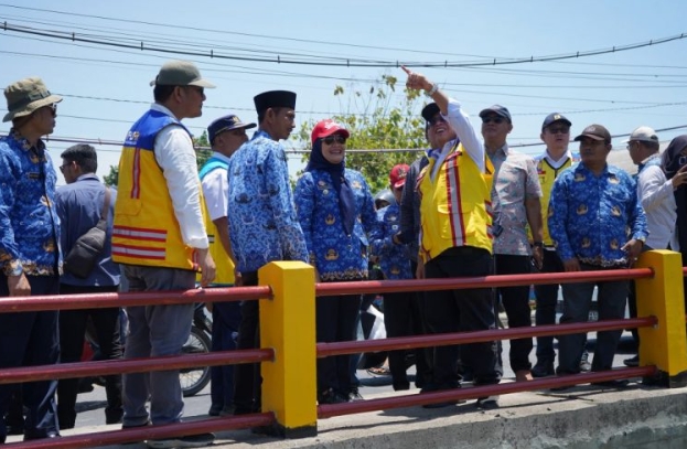 Sinergi Pusat dan Daerah: DPR RI dan Bupati Indramayu Tinjau Infrastruktur, Siapkan Solusi Atasi Keluhan Masyarakat