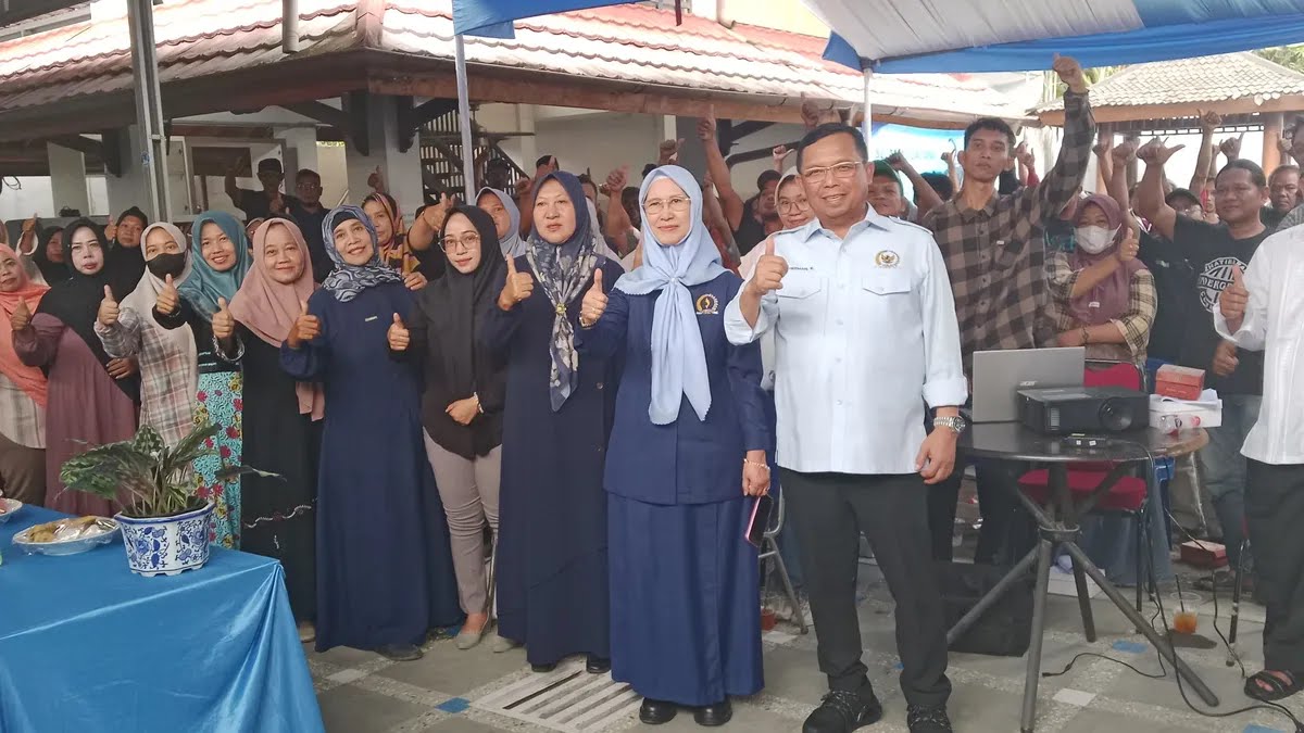 Anggota DPRD Jabar Ratnawati Sosialisasikan Perda Desa Wisata di Indramayu