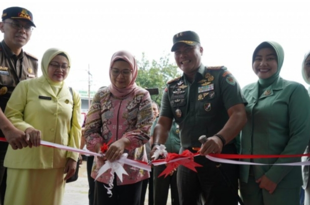 Bupati Indramayu Nina Agustina Resmikan Dapur Sehat Program Makan Bergizi Gratis, Pertama di Ciayumajakuning