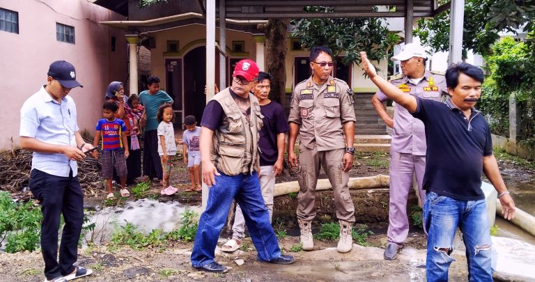 Dampak Curah Hujan Tinggi, Puluhan Rumah Blok Pipisan, Desa Kedokan Agung Terendam Banjir