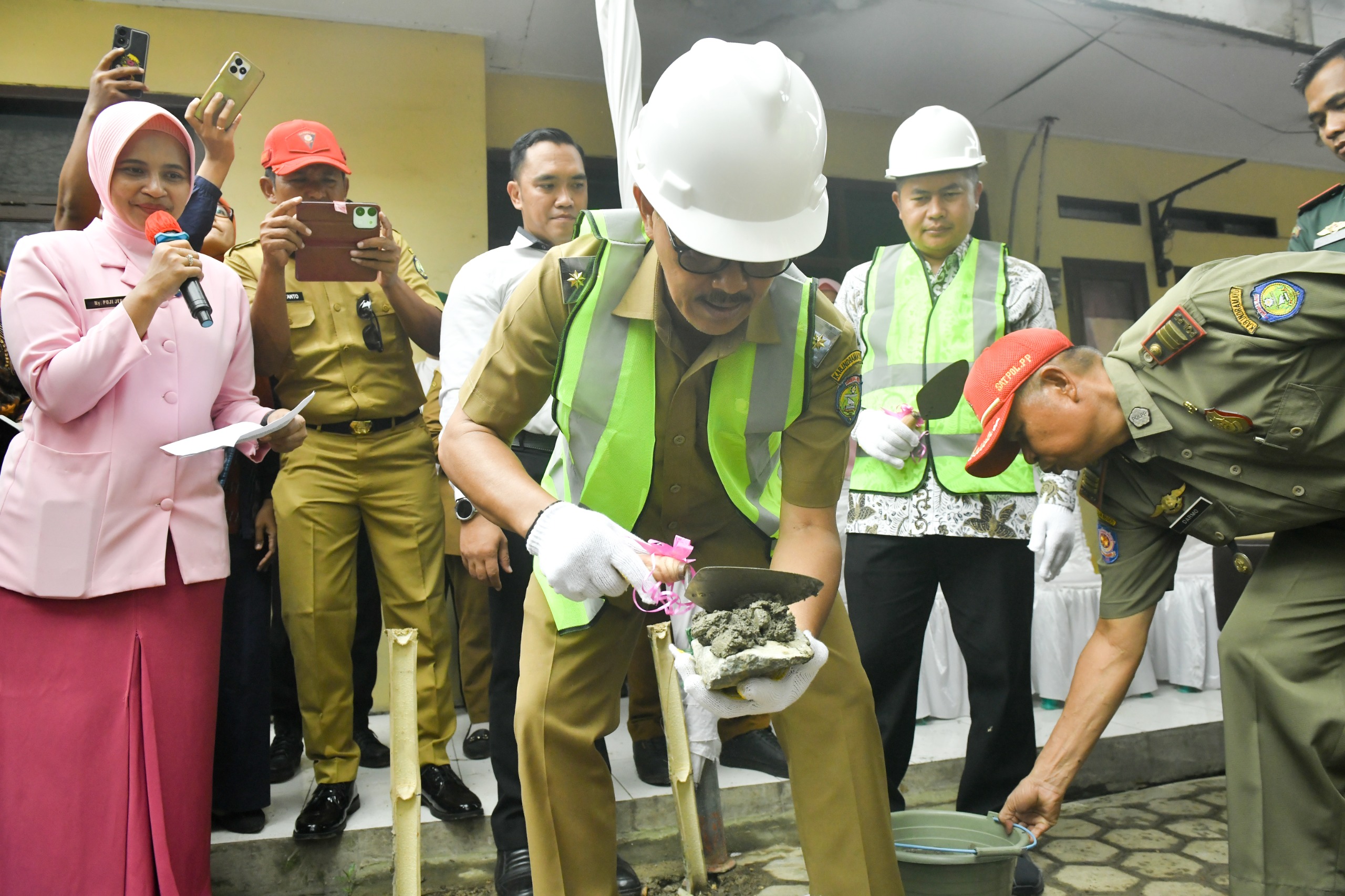 Hadiri Groundbreaking Renovasi TK Kemala Bhayangkari 31 Kandanghaur, Wakil Bupati Indramayu Tekankan Pentingnya PAUD