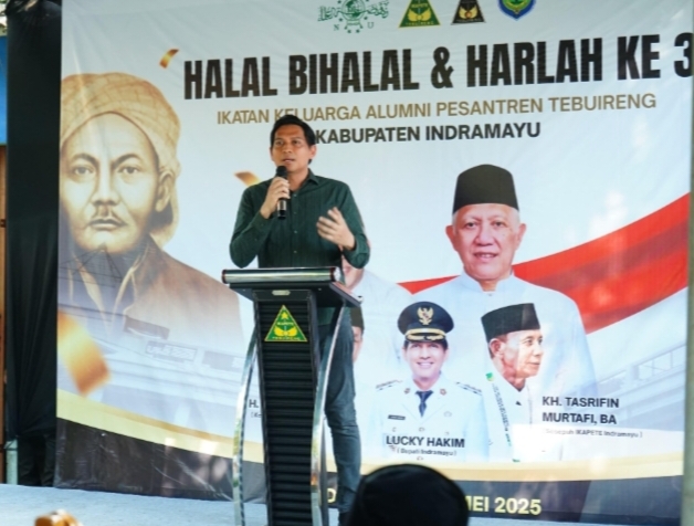 Bertemu Alumni Ponpes Tebu Ireng, Lucky Hakim Perkuat Nuansa Religius Indramayu