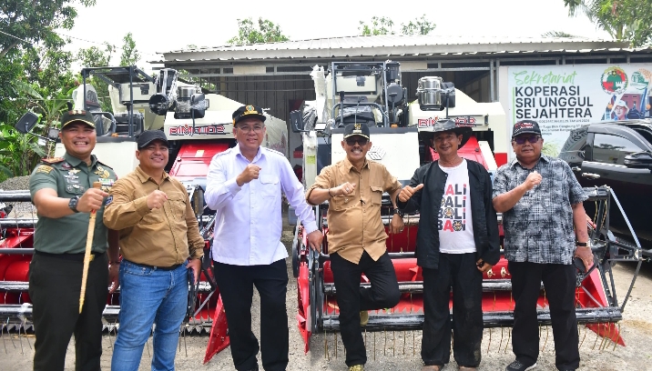 Kementan Gelar Panen Raya, Wabup Syaefudin: Petani Indramayu Siap Gunakan Teknologi Pertanian Dengan Tepat