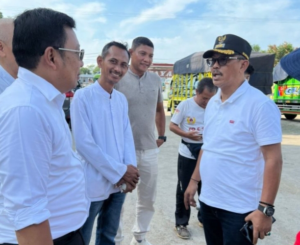Kepala Badan Pangan Nasional Kunjungi Kecamatan Juntinyuat, Pastikan Stok Beras Aman