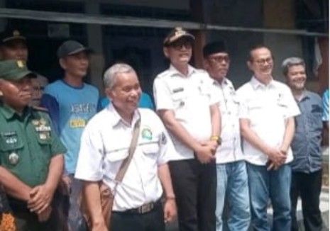Kuwu Kasmana Desa Karanglayung ucapkan terimakasih kepada Gubernur Jabar bantuan program Jabar Caang.