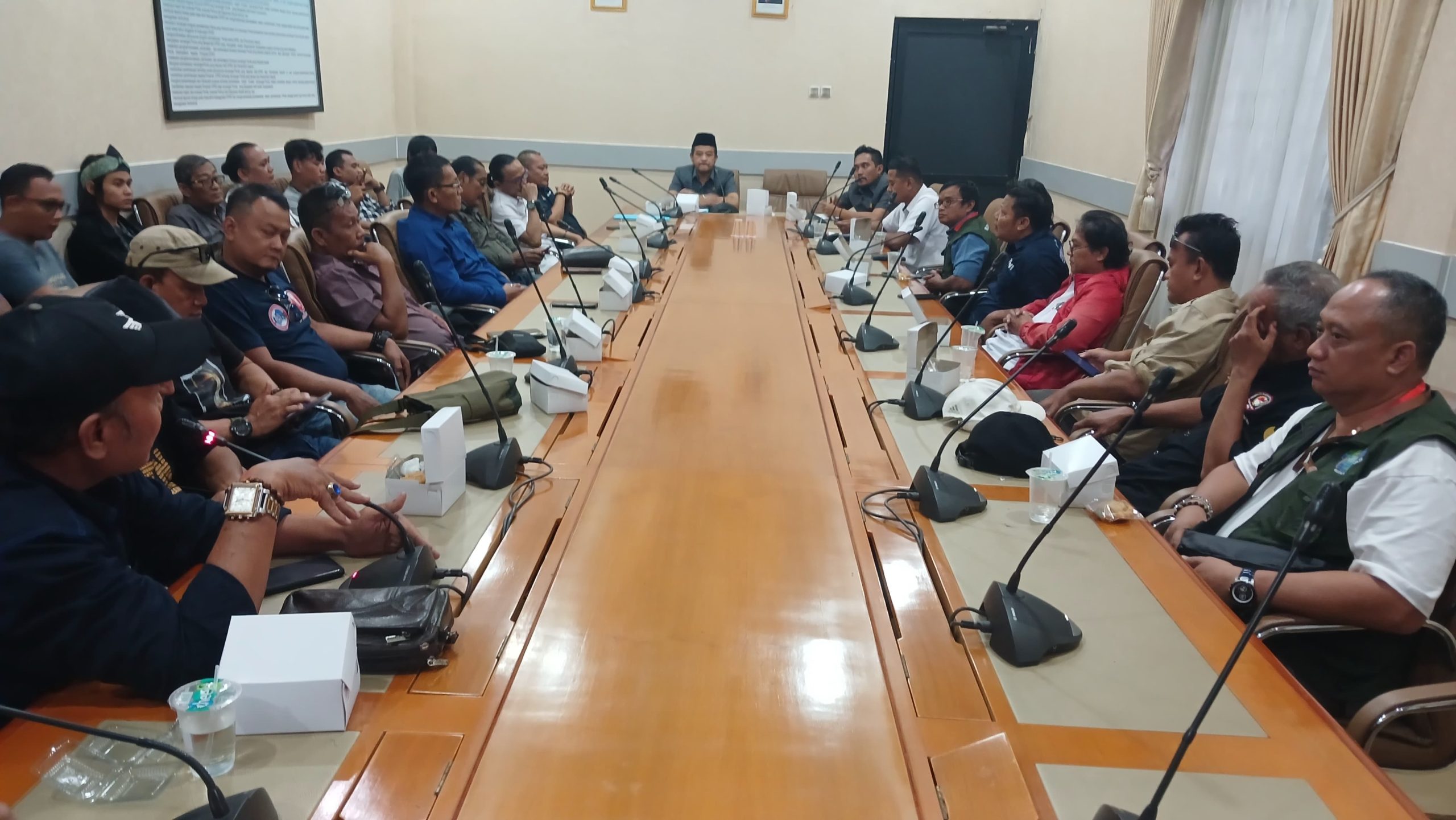 DPRD Dukung Langkah Wartawan, PDIP balik Mengancam Bupati Indramayu