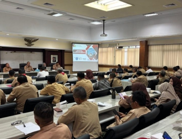 Pemkab Indramayu Sosialisasikan Raperbup Pemilihan Kuwu Serentak 2025