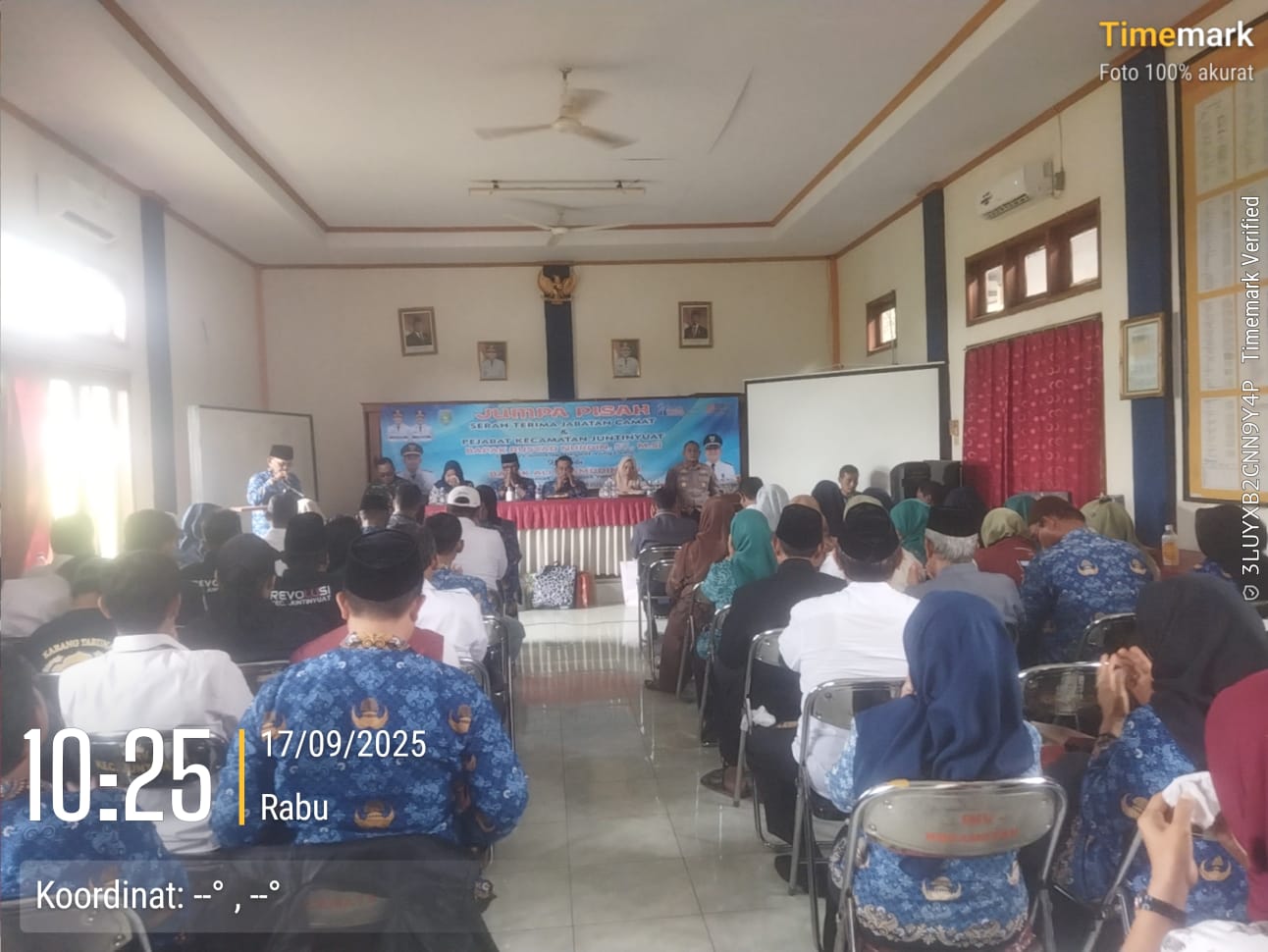 Kecamatan Juntinyuat Menggelar Acara Pisah Sambut