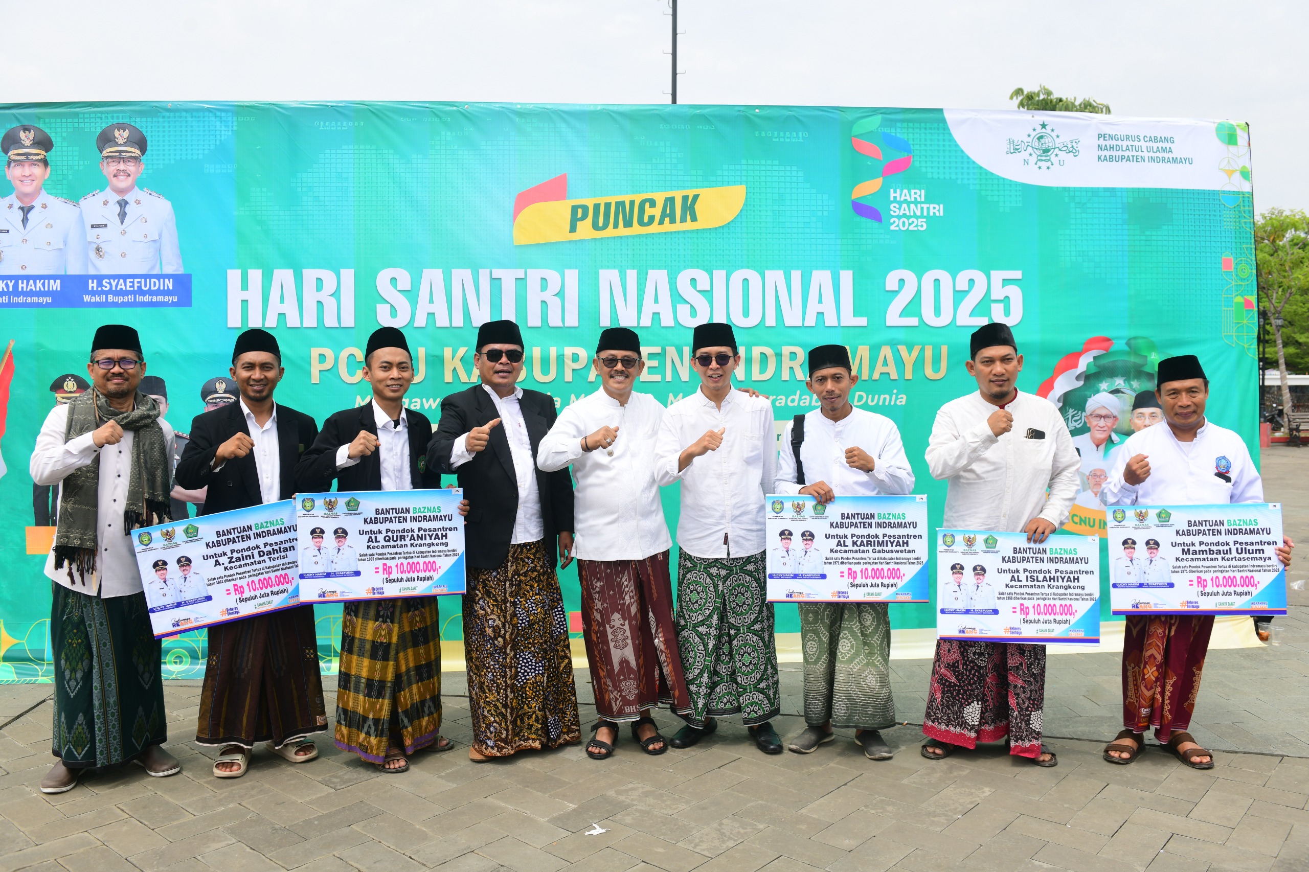 Peringatan Hari Santri Nasional 2025 di Indramayu, Momentum Kebangkitan dan Penguatan Peran Santri