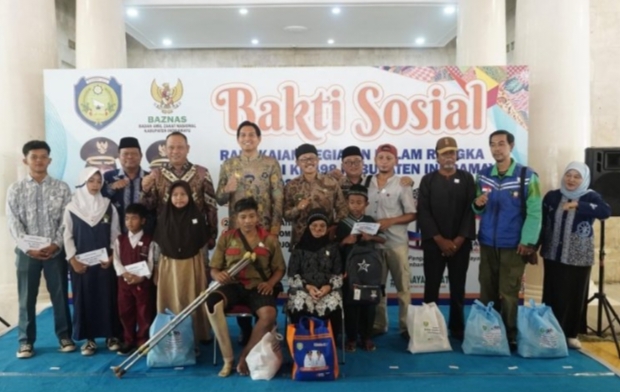 Hari Jadi Indramayu: Ribuan Warga Terima Bantuan dan Khitanan Gratis
