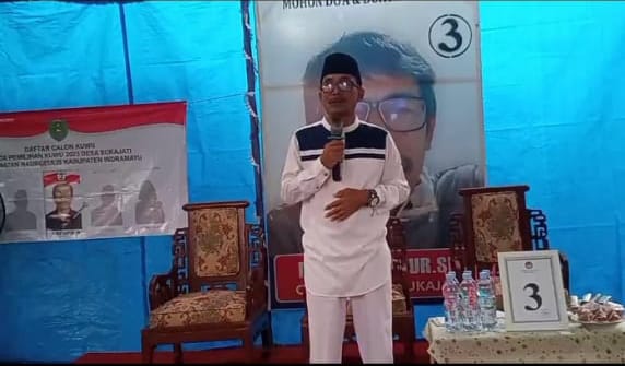Warga Sukajati Hadiri Kampanye Yusuf Gopur Calon Kuwu Sukajati Nomor Urut 03