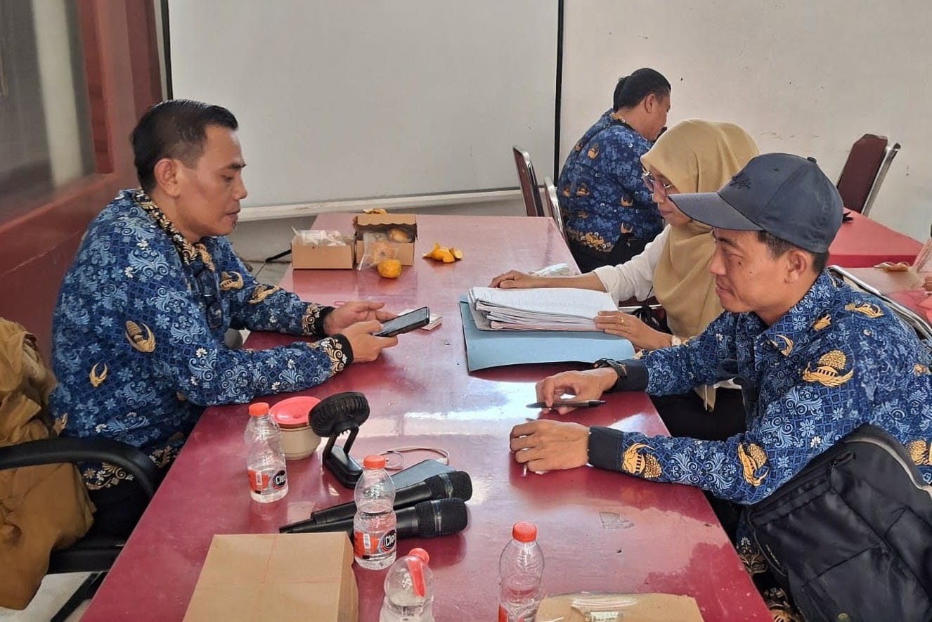 Monev DD Eks Kawedanan Karangampel, Kabid Pemdes DPMD Indramayu: Desa Sendang Sesuai Prosedur