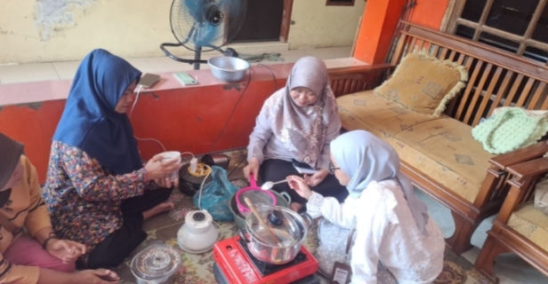 Dapat Cuan dari Minyak Jelantah, Warga Indramayu Diajak Kelola Limbah Jadi Uang