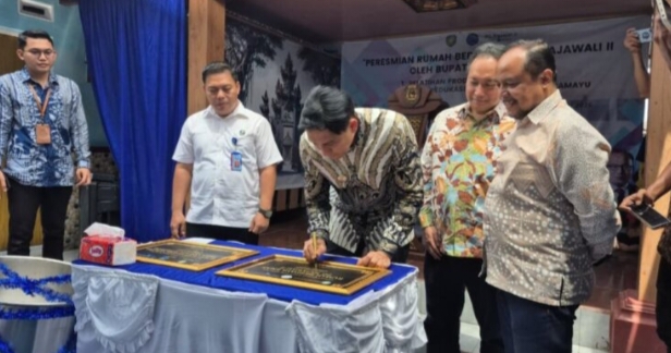 Launching Rumah Berdaya, Bupati Lucky Hakim Apresiasi PT. PG Rajawali II Dalam Pemberdayaan Masyarakat