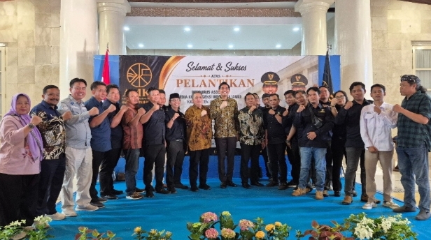 Bupati Lucky Hakim Ajak AMKI Perkuat Media Profesional dan Tangkal Hoaks
