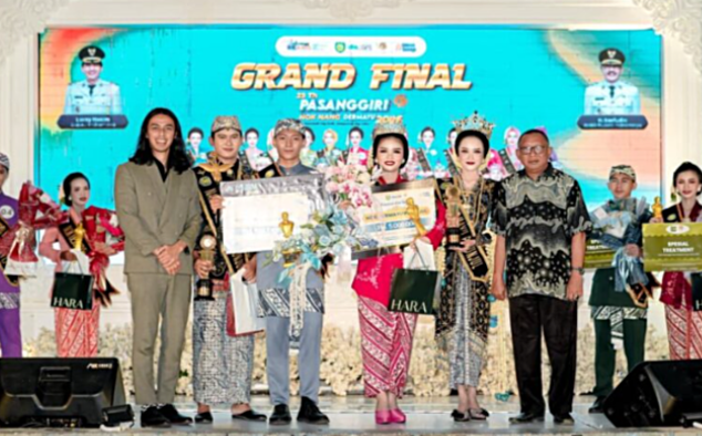 Nok Dini dan Nang Revanza Berhasil Raih Gelar Pinunjul Pasanggiri Nok-Nang Dermayu 2026